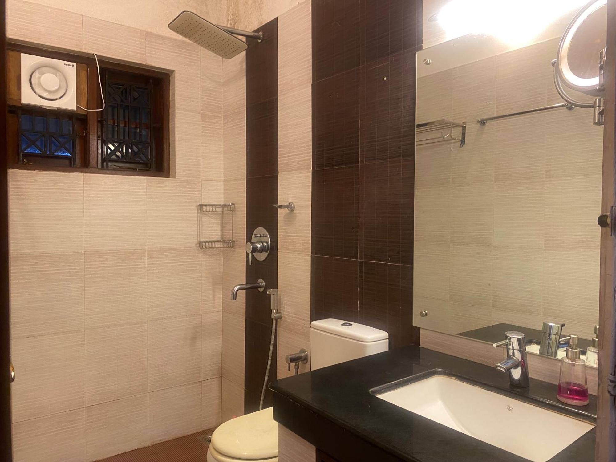 "Radhas" 4Br Villa In Gated Spring Field Community, Каннур Екстер'єр фото